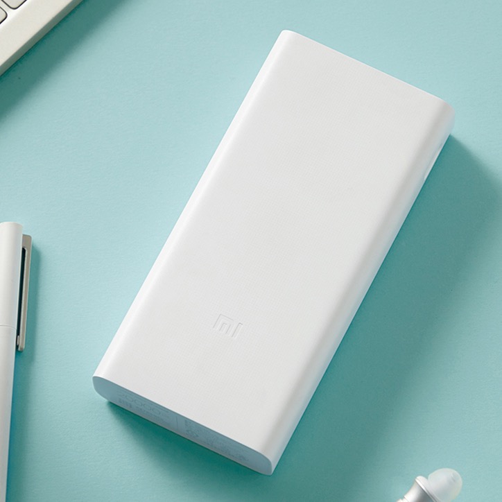 Xiaomi 小米 PLM18ZM 移動(dòng)電源 白色 20000mAh Type-C/Micro-B 18W雙向快充 券后104元