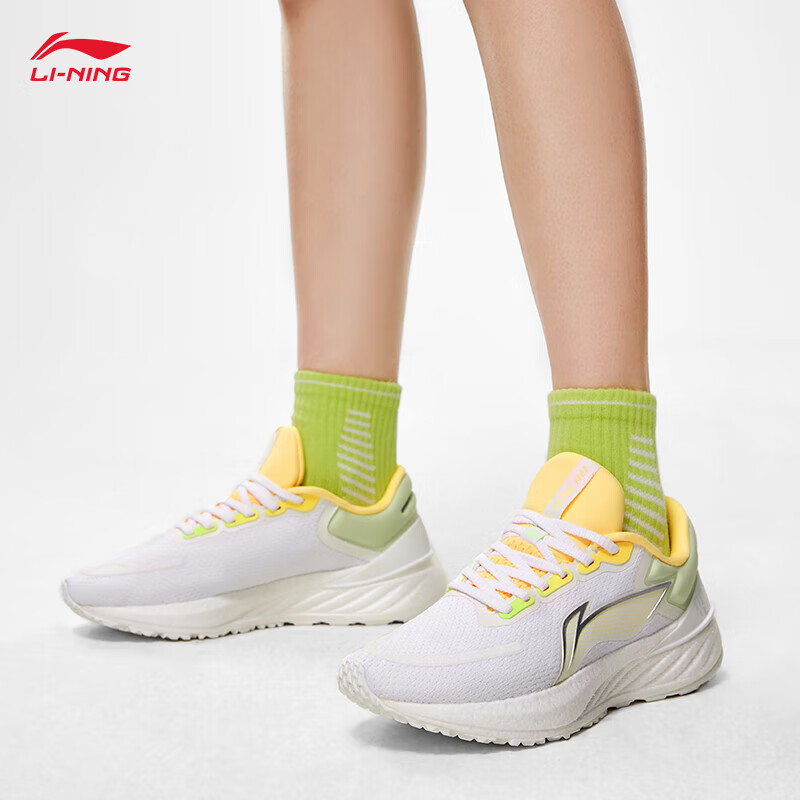 LI-NING 李宁 越影2代女鞋跑步鞋女减震跑鞋休闲鞋运动鞋ARHT002 标准白/淡果绿/荧光冰橘-1 37 券后138元