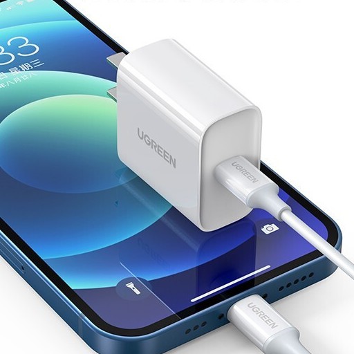 UGREEN 绿联 绿iPhone15PD20WType-C15/14ProMax/13/12/11/iPadUSB-C 27.5元