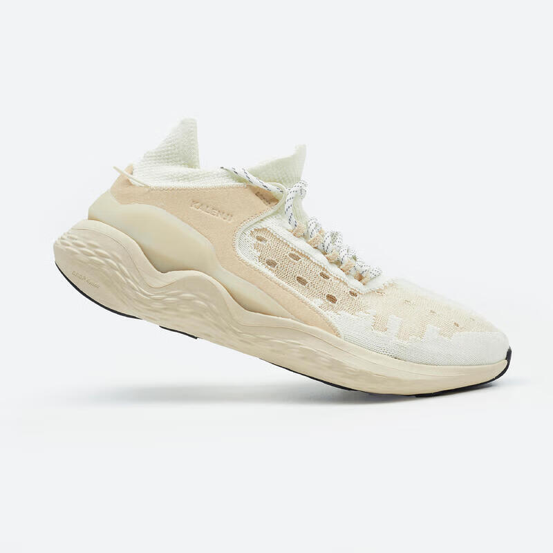 DECATHLON 迪卡侬 跑步鞋减震轻便运动鞋女软底专业跑鞋米白37码-4406589 券后394.9元