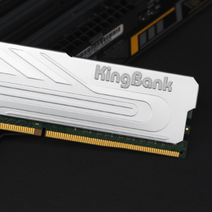 KINGBANK 金百达 16GB DDR4 3200 台式机内存条 银爵 C16 204.92元
