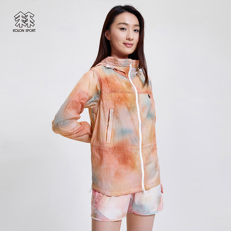 KOLON SPORT KOLONSPORT可隆户外休闲衣女款防风运动夹克印花风衣反光皮肤衣潮 鲑鱼粉SM 165/M 1610元