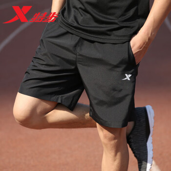 XTEP 特步 速干短裤透气男裤夏季跑步健身运动裤梭织五分裤休闲卫裤训练裤子 黑色