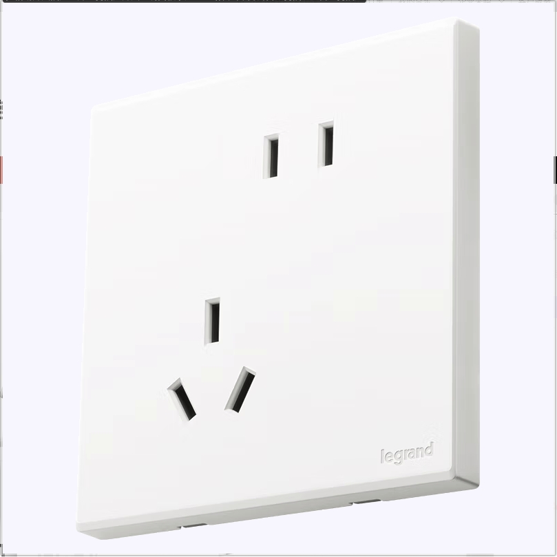 legrand 罗格朗 斜五孔插座 10A 券后3.9元