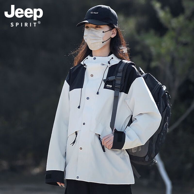 限移动端、京东百亿补贴：Jeep 吉普 三合一防水冲锋衣女春季秋冬定制滑雪工装外套进藏登山风衣男 浅灰色单衣 M 125元