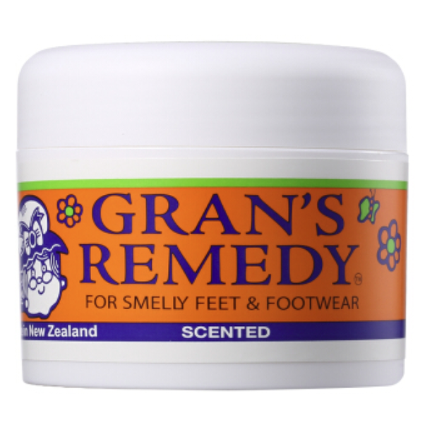 新西蘭老奶奶 GRANS REMEDY 臭腳粉 50g 花香味 53元（159元/3件）