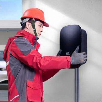 38節(jié)、PLUS會(huì)員：京東(JD) 汽車充電樁安裝服務(wù) 家用7KW充電樁 20米套包(含線纜、漏保，包安裝) 699元(需領(lǐng)券)