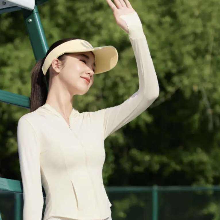 在降價(jià):小野和子 女士修身連帽防曬衣 79.9元（需領(lǐng)券）