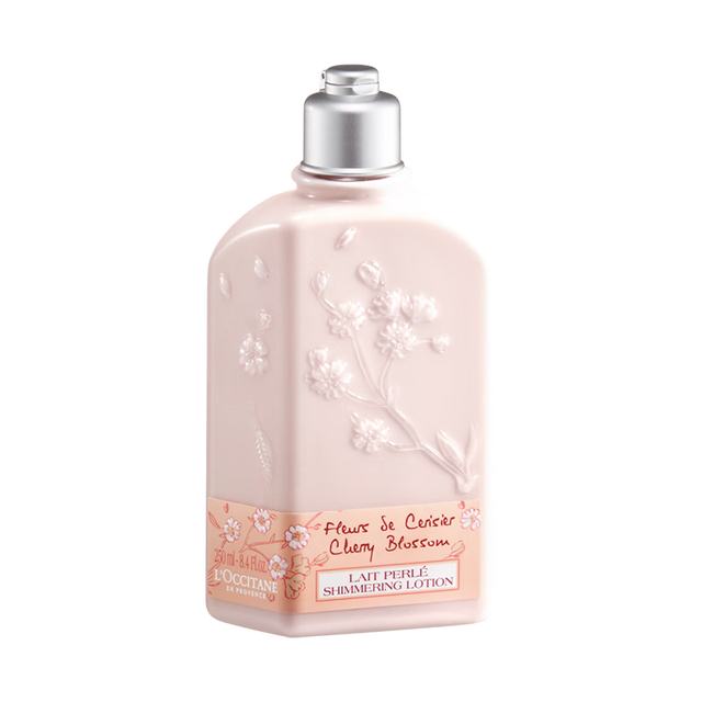 欧舒丹 甜蜜樱花润肤露250ml 108元、包邮