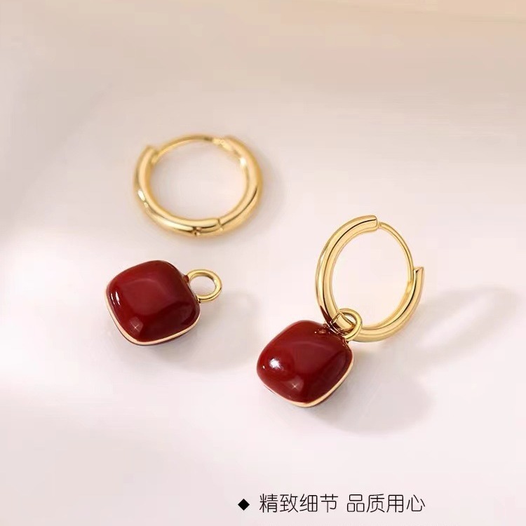 港風(fēng)925銀針方塊耳圈 輕奢時(shí)尚耳扣小眾高級(jí)感紅色耳圈女