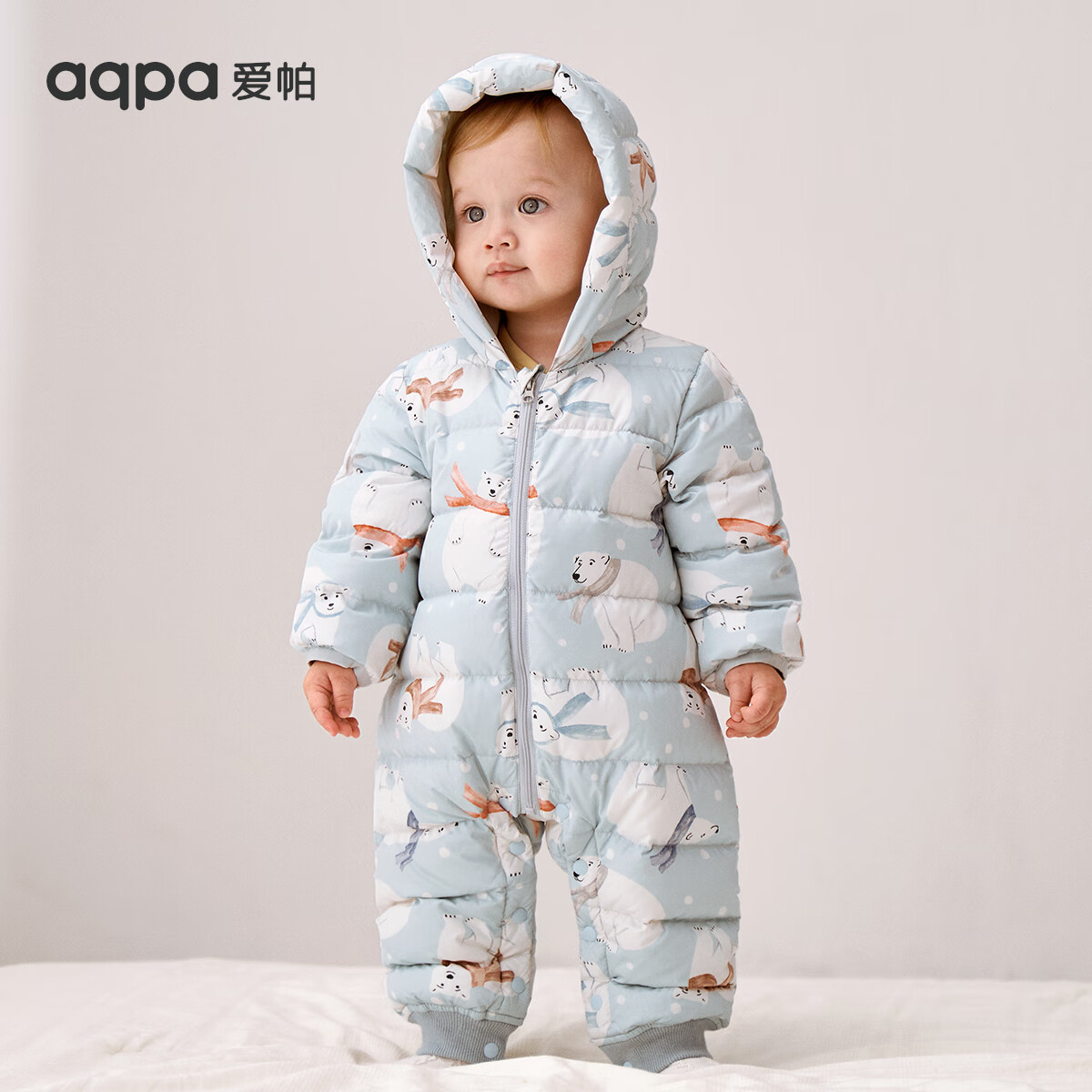 aqpa 嬰幼兒帶帽連體服寶寶白鴨絨連帽保暖哈衣 北極奇遇 100cm 189.5元