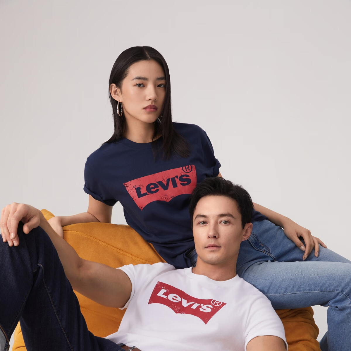 plus會員：Levis李維斯 男女情侶款純棉T恤、需湊單 56.2元+湊13.5元