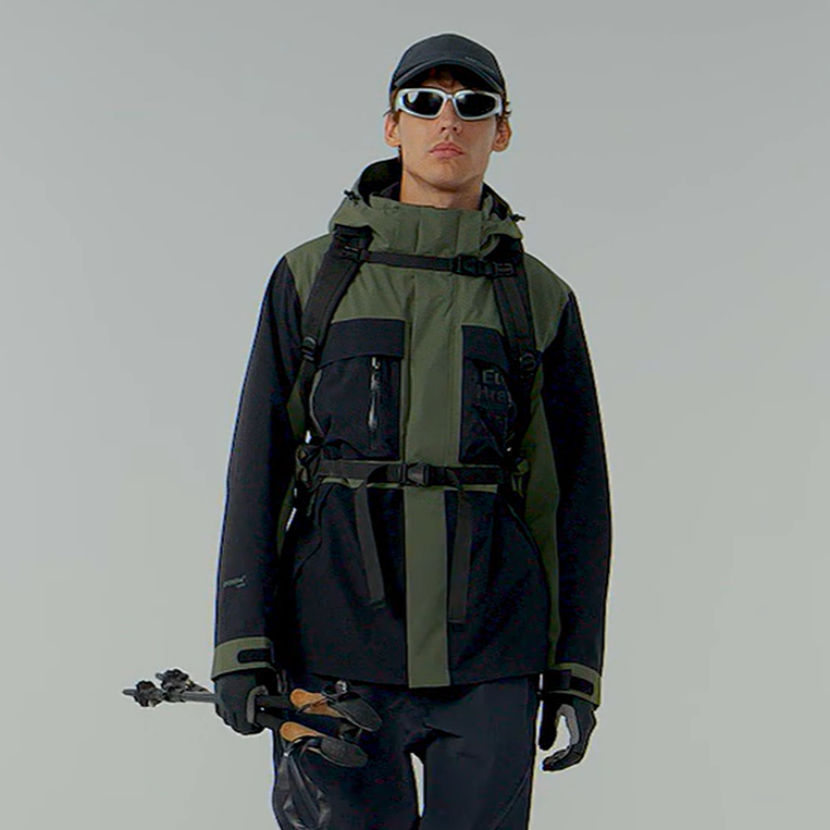 诺诗兰 抄底神价！户外三穿冲锋衣 情侣款 登山服 309元