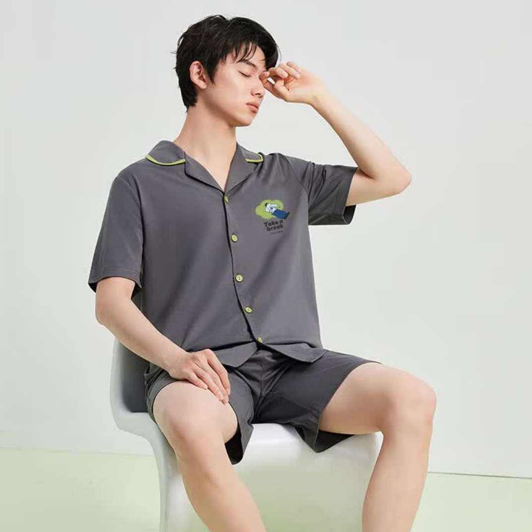 20點(diǎn)：有棵樹 男女100﹪純棉睡衣套裝 64.95元、包郵